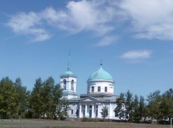 Храм Рождества Христова в селе Нижняя Добринка