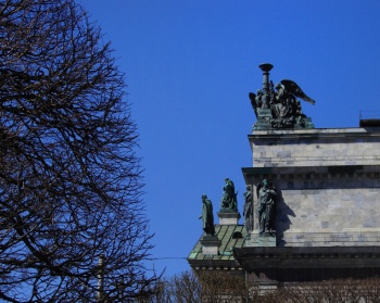 Исаакиевский собор: архитектурные детали и скульптурное убранство