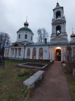 Церковь Троицы Живоначальной в селе Введенье