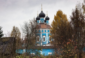 Храм Введения во храм Пресвятой Богородицы в Кровотыни