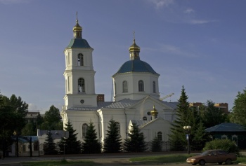 Крестовоздвиженский кафедральный собор в Омске
