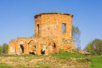 Церковь Владимирской иконы Божией Матери в Кудрино - история в руинах