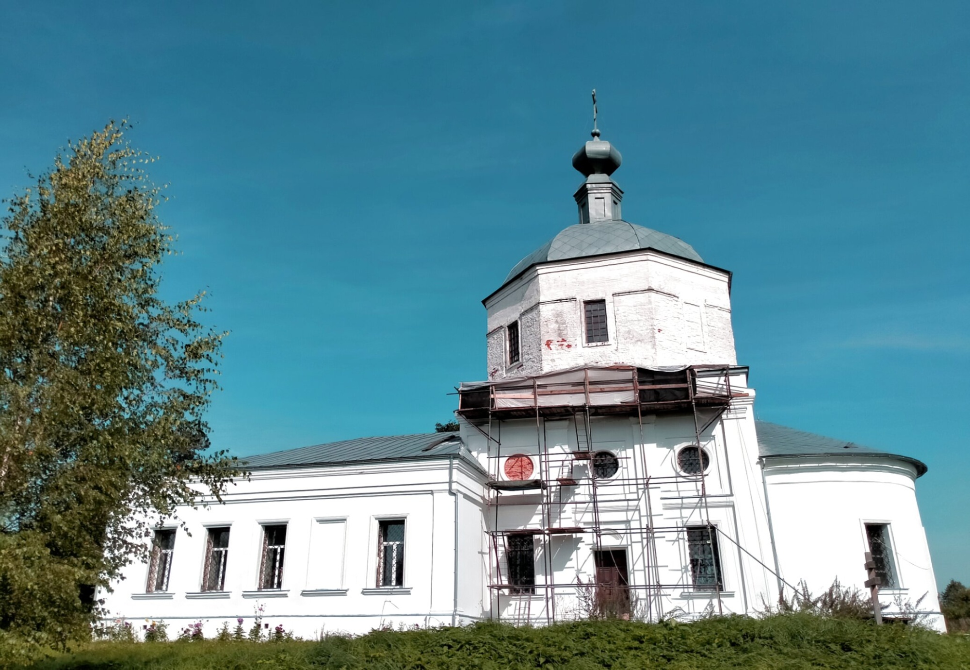 Церковь Воздвижения Креста Господня в селе Воздвиженское