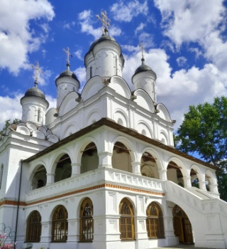 Церковь Преображения Господня в Больших Вязёмах