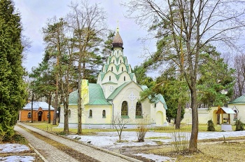 Церковь иконы Божией Матери «Знамение» и преподобного Серафима Саровского в Битягово