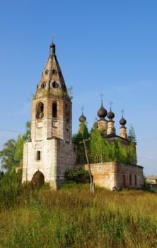 Церковь Троицы Живоначальной в деревне Солтаново