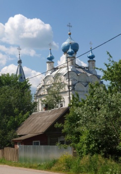 Спасо-Преображенский храм в селе Спас-Загорье
