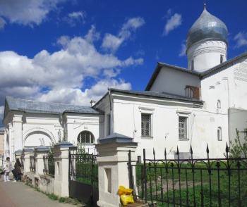 Церковь Димитрия Солунского на Славкове улице в Великом Новгороде