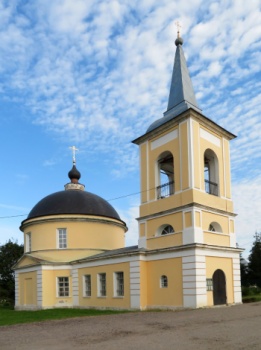 Храм Рождества Христова в селе Сенино