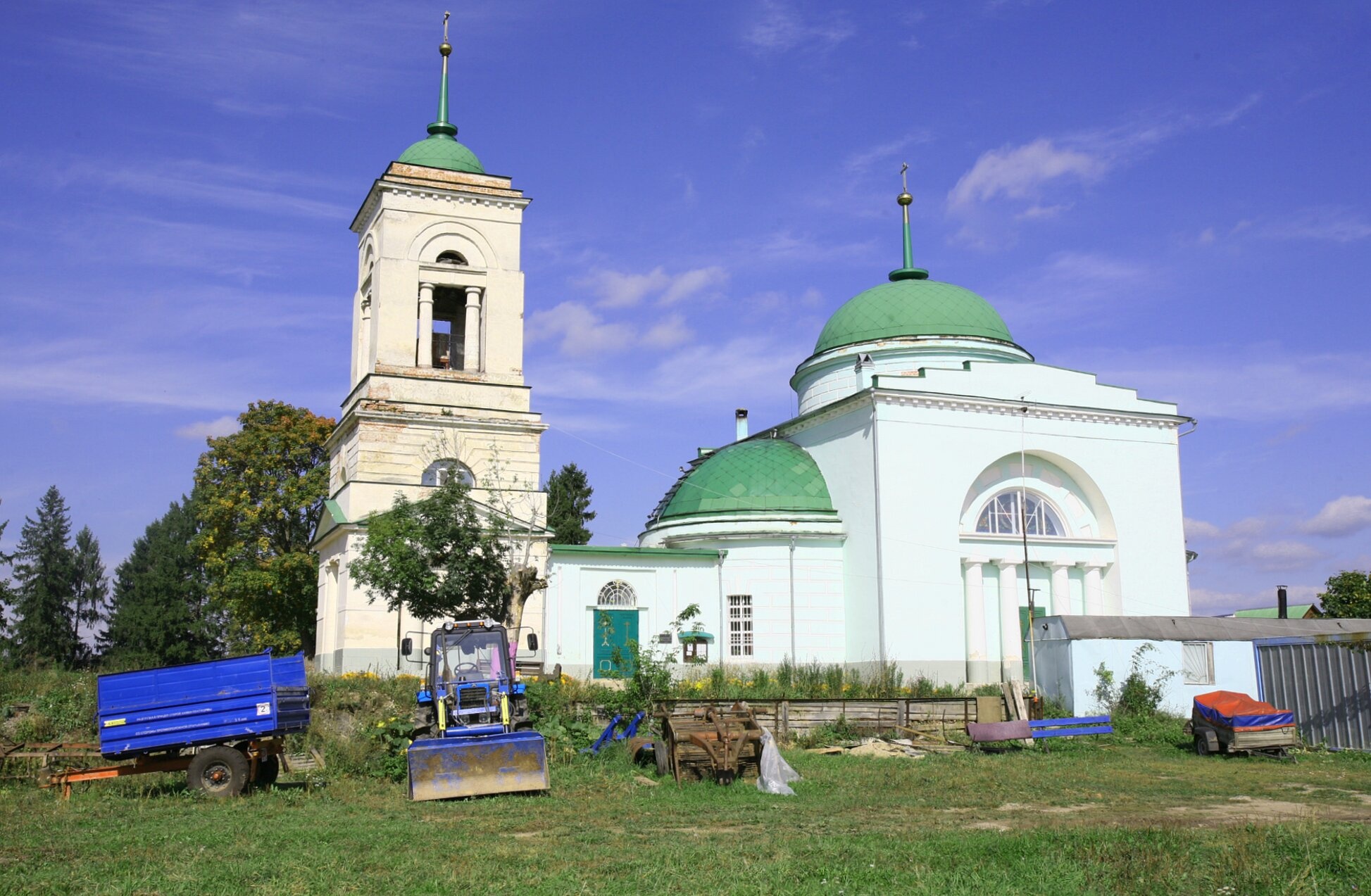 Храм Воскресения Словущего в деревне Кожино