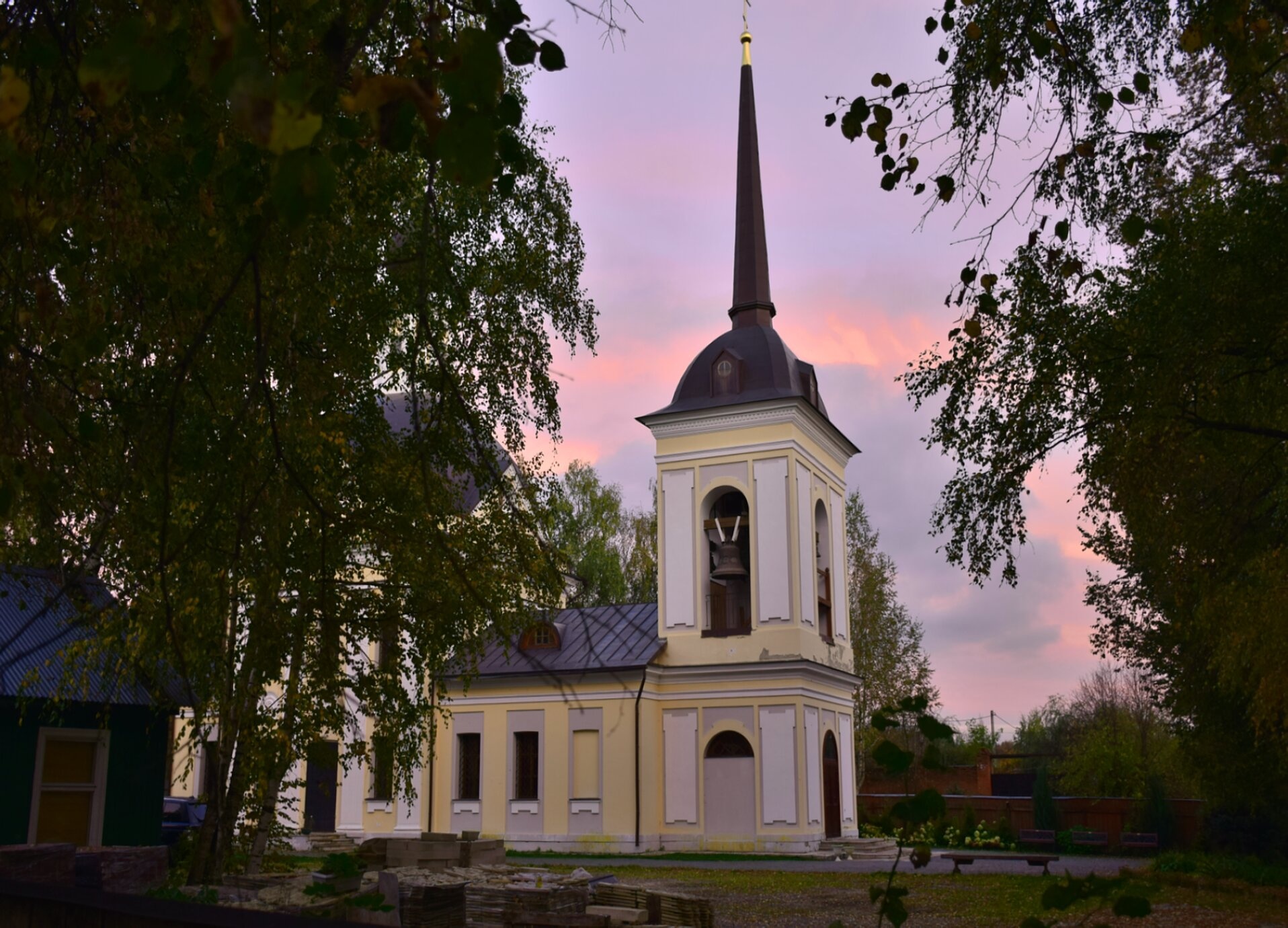 Церковь Троицы Живоначальной в селе Мартемьяново