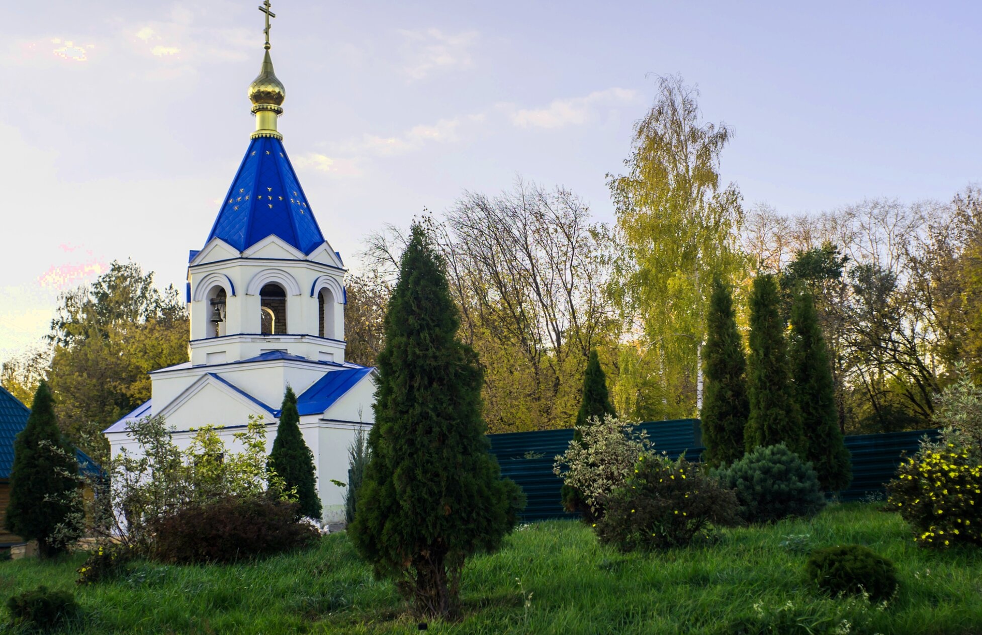 Храм Кизического Введенского монастыря в Казани