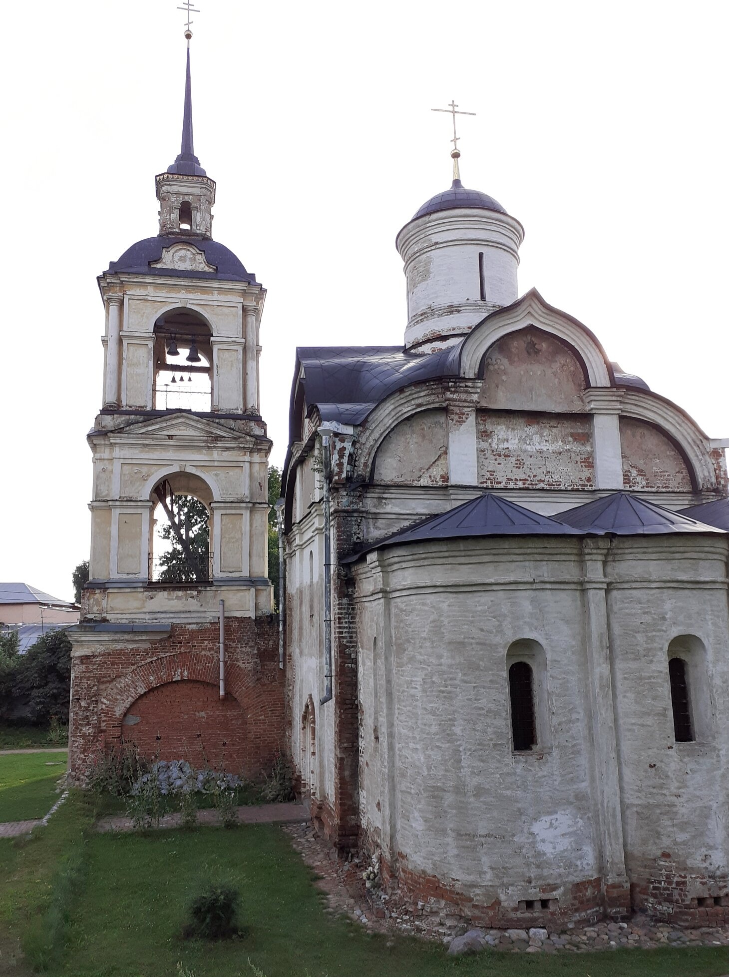 Церковь Вознесения Господня (Исидора Блаженного на Валах) в Ростове Великом