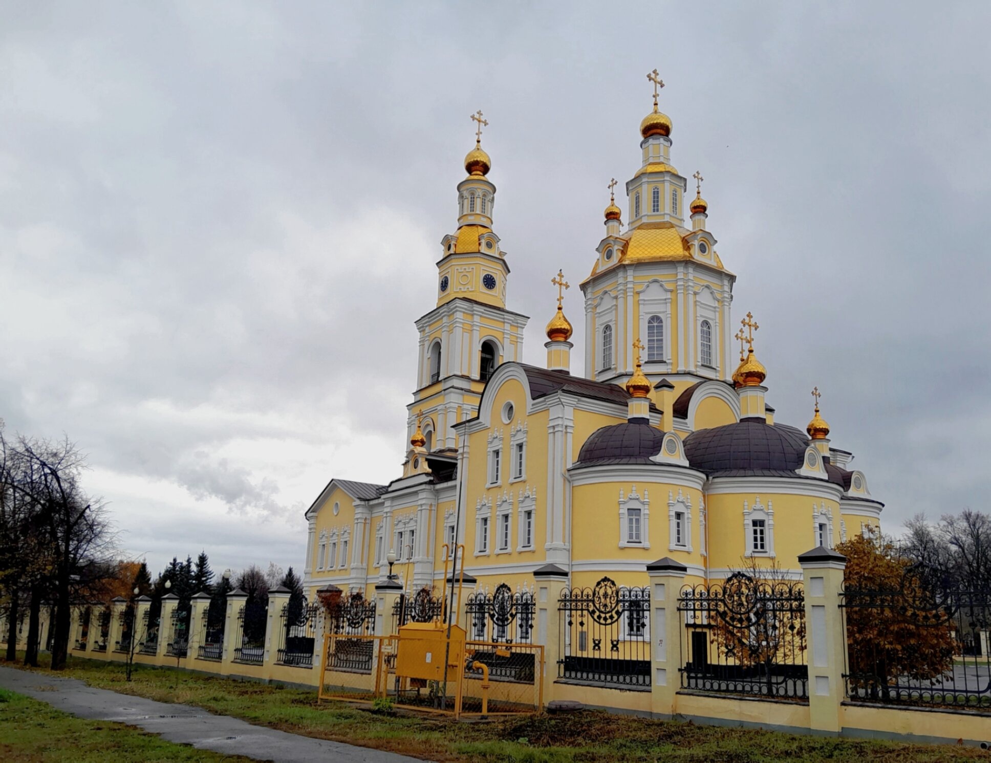 Спасо-Вознесенский кафедральный собор в Ульяновске