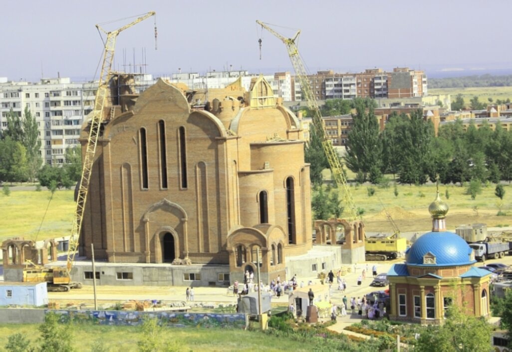 Строительство Христорождественского кафедрального собора в Волгодонске