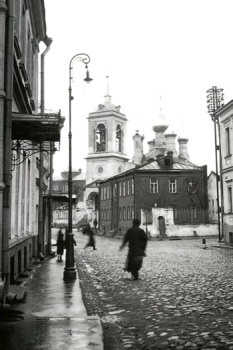 Церковь Николая Чудотворца в Щепах на исторической фотографии 1915 года