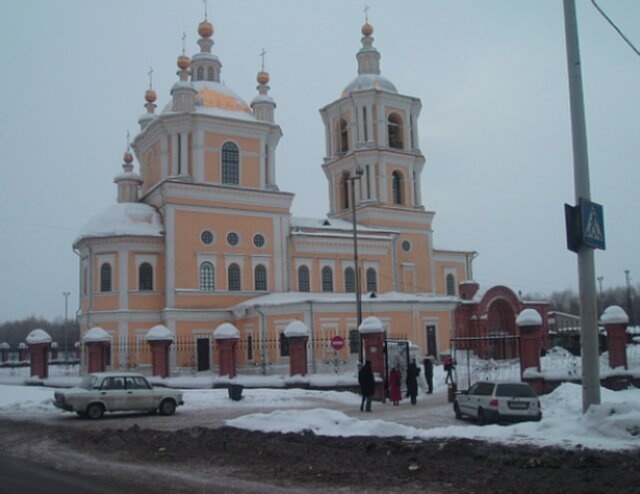 Спасо-Преображенский собор в Новокузнецке — зимняя фотография