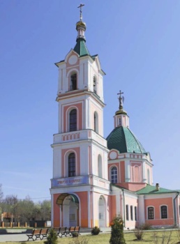 Успенский храм в селе Успенское Московской области