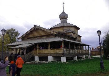Троицкая церковь в Свияжске - древнейший деревянный храм