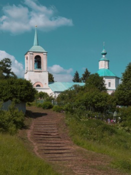 Церковь Покрова Пресвятой Богородицы в селе Карижа