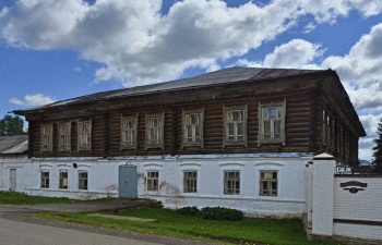 Гостиница Покровского женского монастыря в Верхотурье