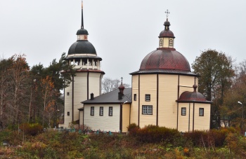 Церковь Воскресения Христова в деревне Курпово