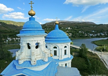 Храм Введения во храм Пресвятой Богородицы в Миньяре — зимняя фотография