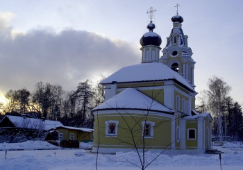 Храм Успения Пресвятой Богородицы в Архангельском-Тюриково зимой