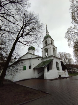 Храм Святой Великомученицы Анастасии Узорешительницы в Пскове