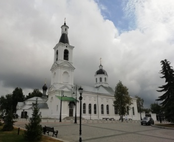 Церковь иконы Божией Матери «Живоносный Источник» в Арзамасе