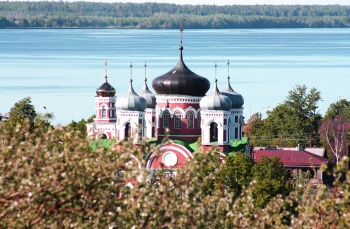 Смоленский собор в Козьмодемьянске — православная жемчужина на Волге