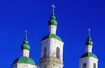 Храм Воскресения Христова в селе Молоди