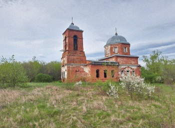Храм Архангела Михаила в селе Топлое