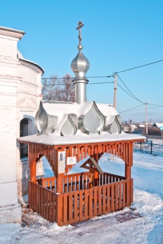 Святой источник и часовня у Троицкого храма в Троицкой слободе