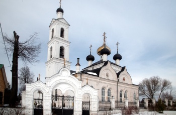 Храм Воздвижения Креста Господня в селе Свердлово