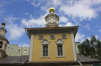 Храм Рождества Иоанна Предтечи у Варварских ворот в Москве