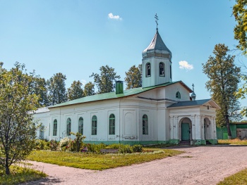 Свято-Троицкая церковь в посёлке Кильмезь