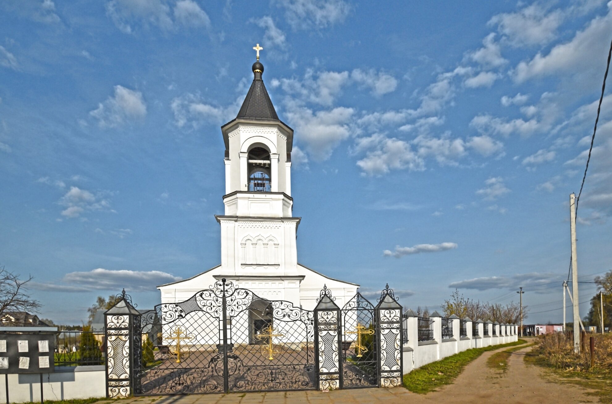Церковь Рождества Пресвятой Богородицы в деревне Дютьково