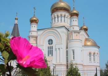 Кафедральный собор Святого Великомученика и Победоносца Георгия во Владикавказе