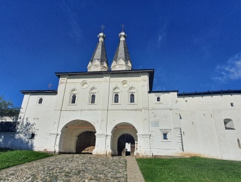 Ферапонтов монастырь — жемчужина русского Севера