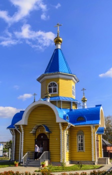 Деревянный храм святой блаженной Матроны Московской в селе Новая Чернушка
