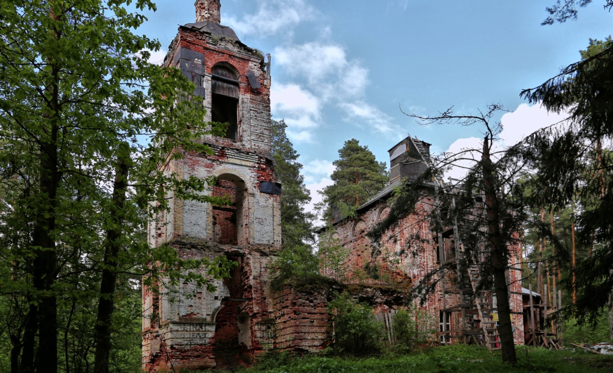 Церковь Покрова Пресвятой Богородицы в Княжской (Якимово)