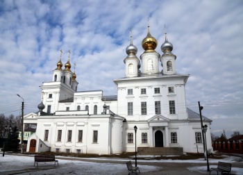 Воскресенский кафедральный собор в Шуе