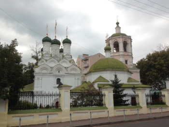 Храм Успения Пресвятой Богородицы в Путинках