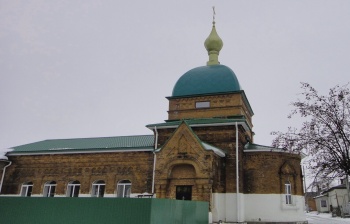 Храм Святой Живоначальной Троицы в посёлке Лев Толстой