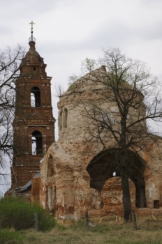 Церковь Троицы Живоначальной в деревне Горбачиха