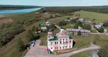 Церковь Рождества Богородицы в селе Онежье
