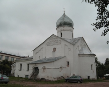Церковь Димитрия Солунского на Славкове в Великом Новгороде