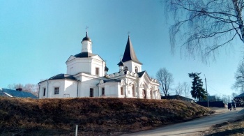 Церковь Воскресения Христова в Тарусе