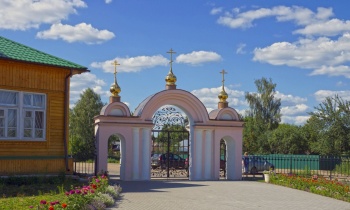 Святые ворота Храма Вознесения Господня в Кимрах